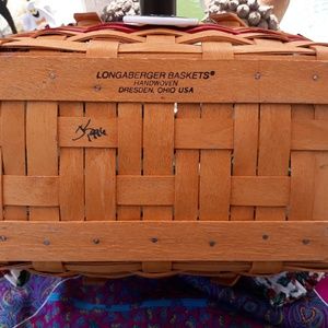 1996 Christmas Longaburger Basket with Liner, Plas